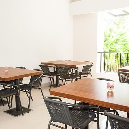 Griya Regato Hotel Jakarta Luaran gambar